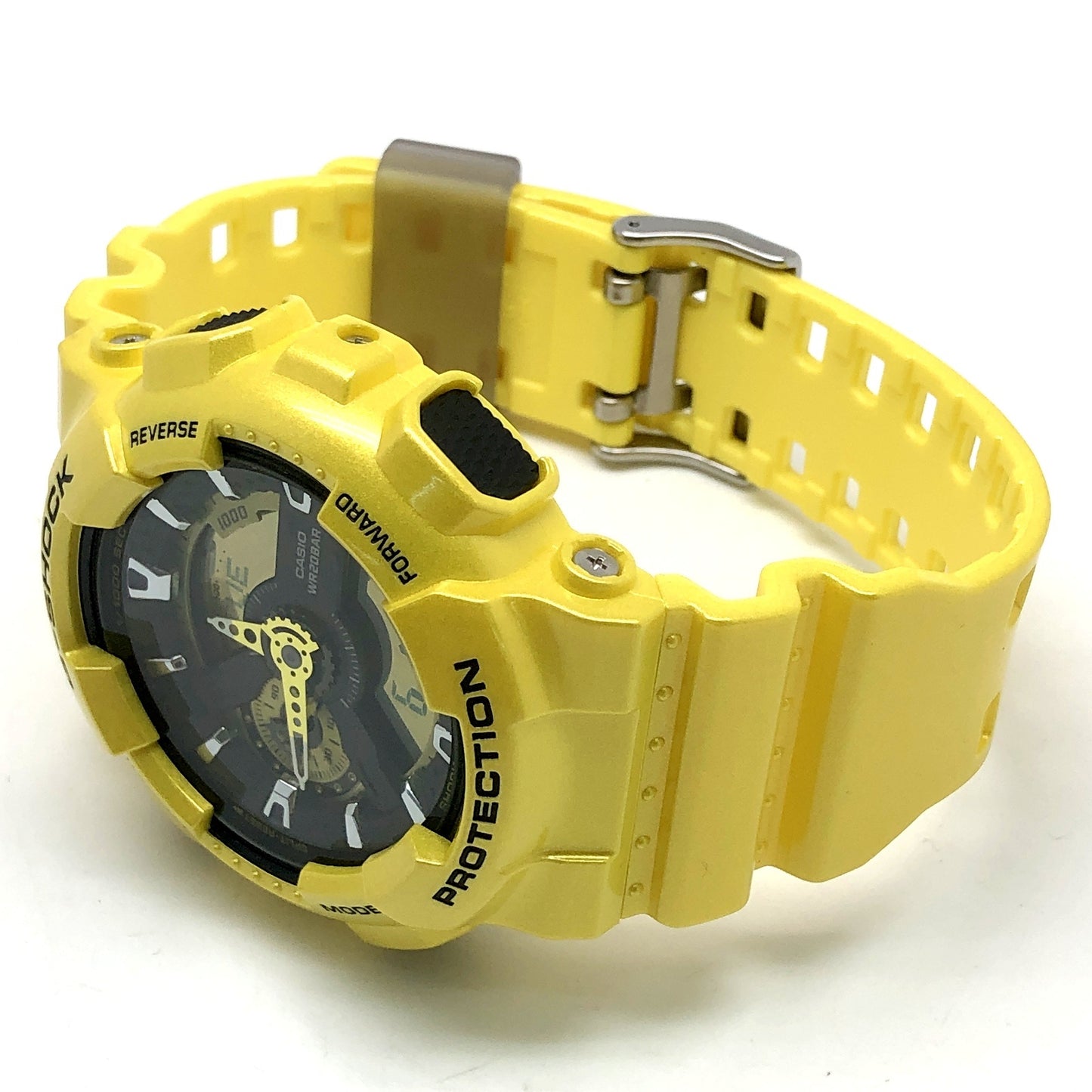 GA-110NM-9 イエローメタリックカラー
