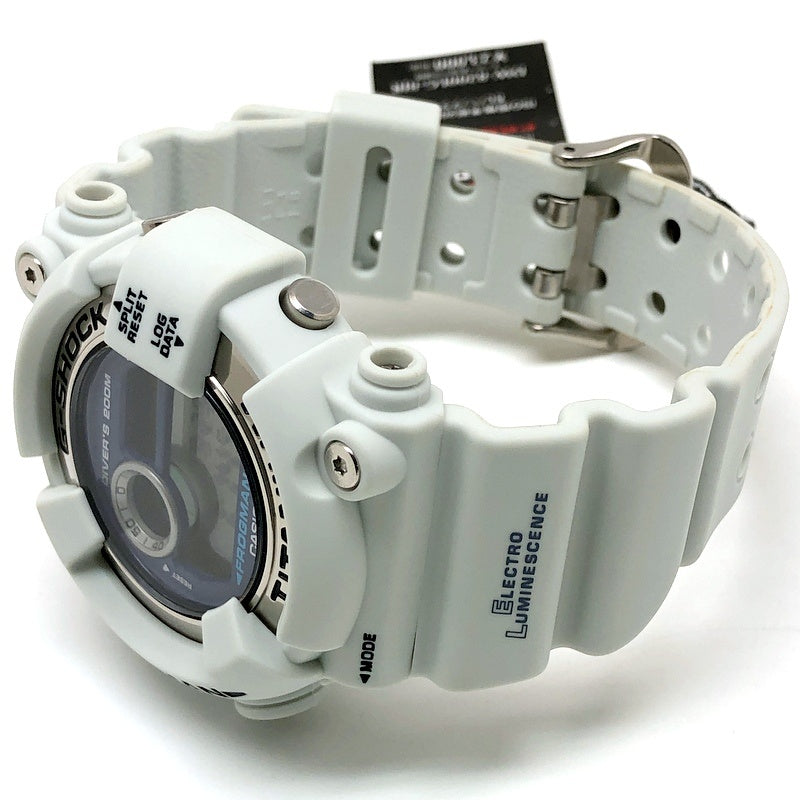DW-8200LG-8 フロッグマン メンインホワイトグレー