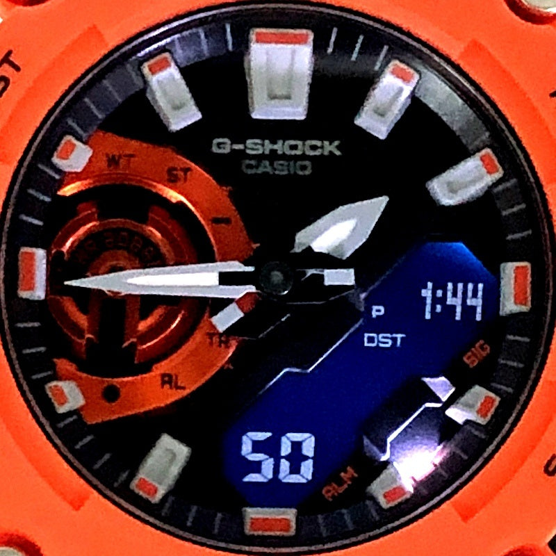 GA-2200M-4A カーボンコアガード構造 アナデジモデル