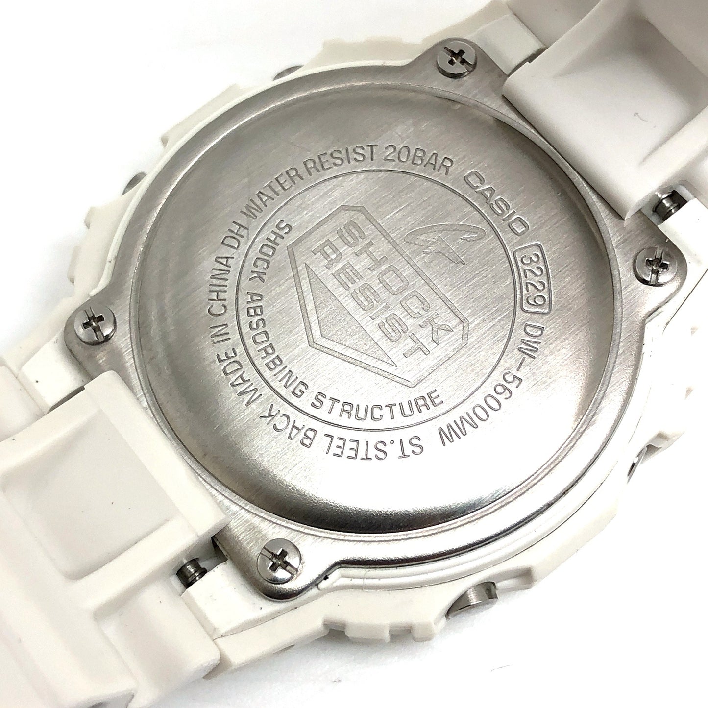 DW-5600MW-7 マリンホワイトシリーズ