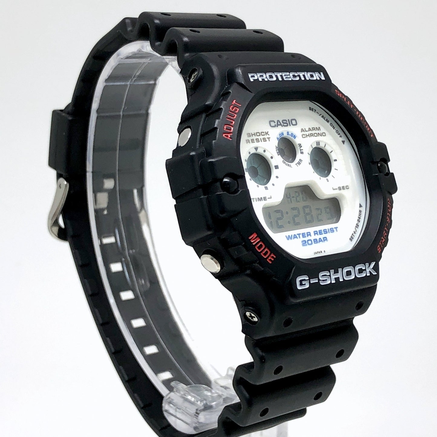 DW-5900C-7 初代3つ目モデル 日本限定カラー ホワイト