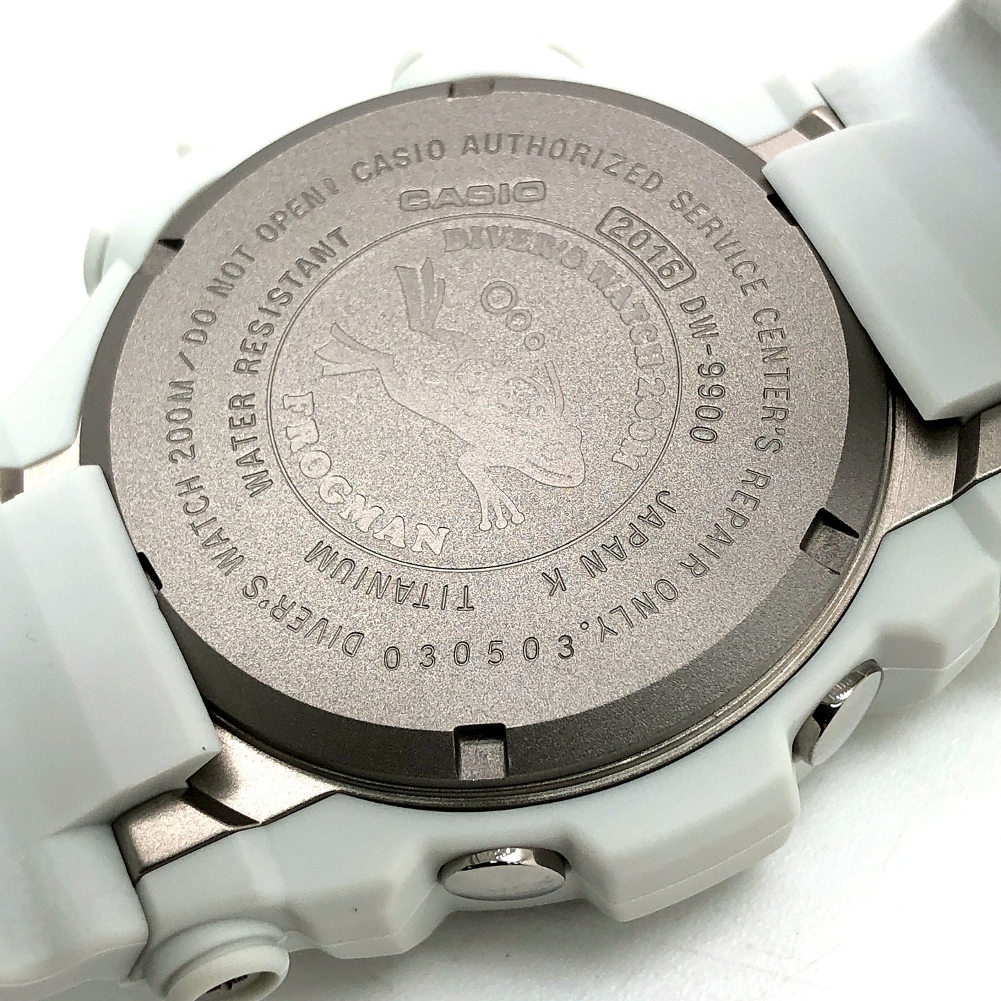 DW-9900LG-8 3代目フロッグマン メンインホワイトグレー