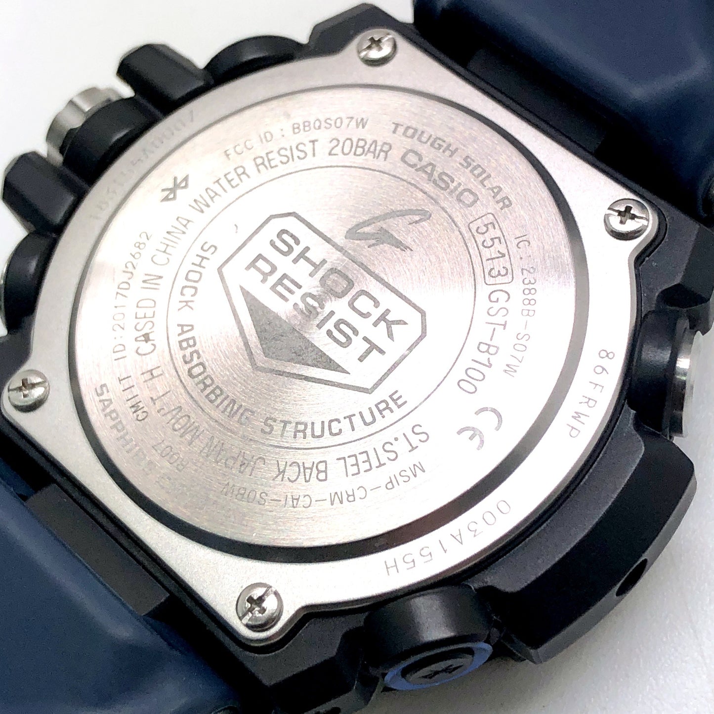 GST-B100XA-1A Gスチール カーボンベゼル