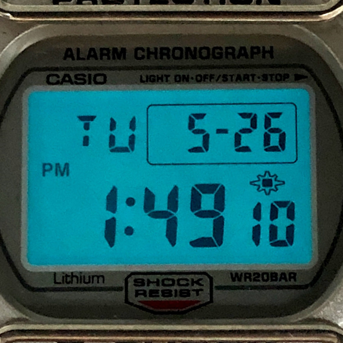 DW-5700D-8 5700シリーズ メタルバンドモデル