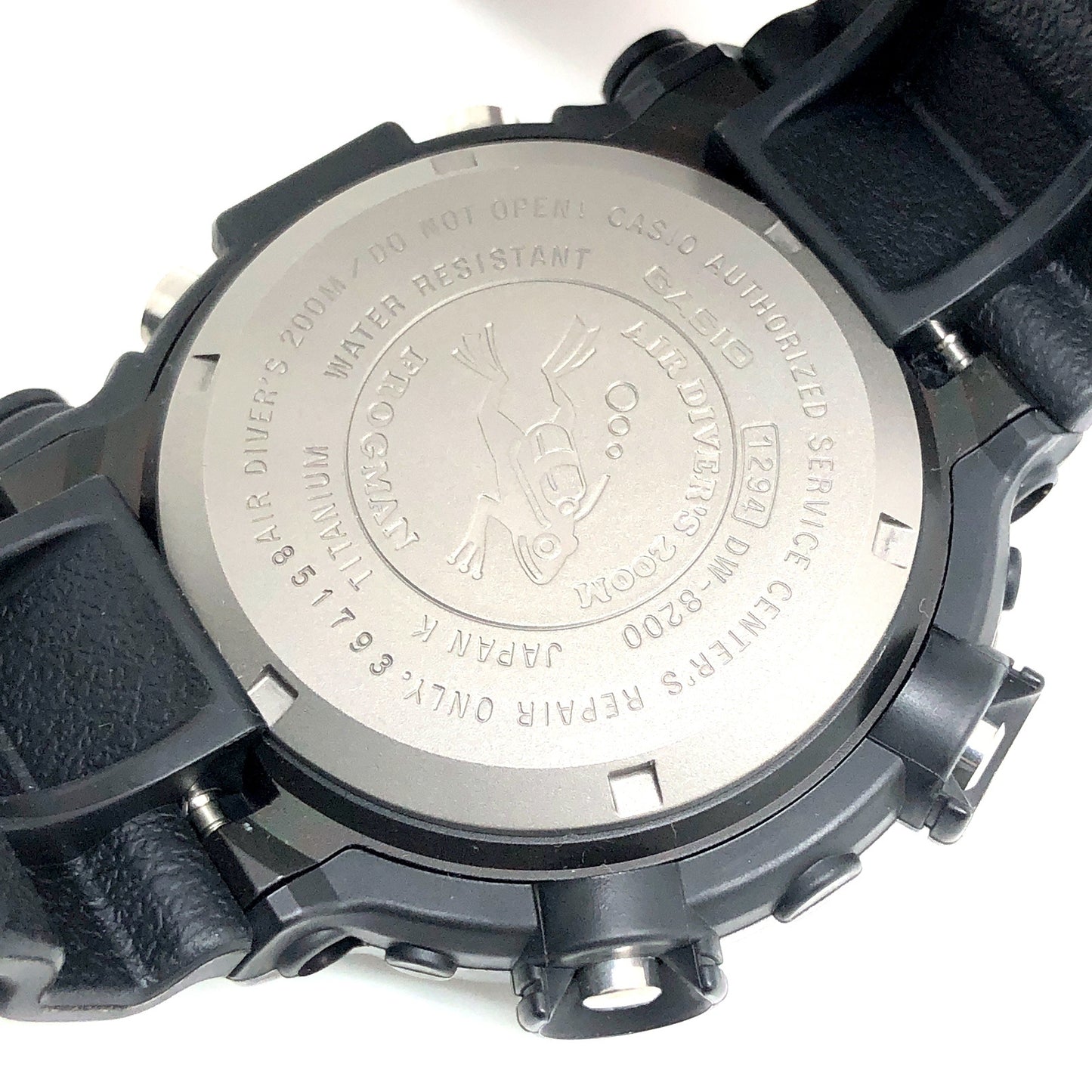 DW-8200MB-1V フロッグマン 白ロゴ G-DAY限定 メンインブラック