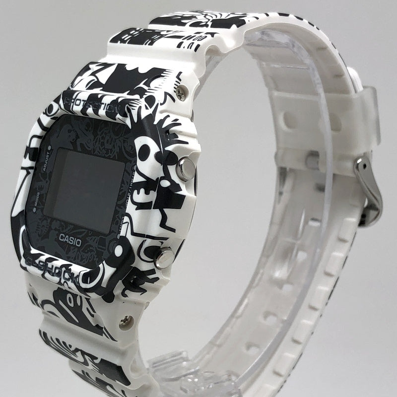 DW-5600GU-7 G-UNIVERSE 歴代キャラクタープリント