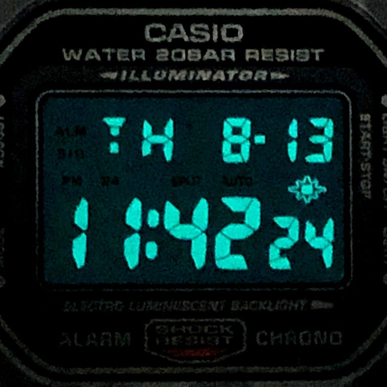 DW-5600CF-8 Gパイソン グレーカモフラージュ