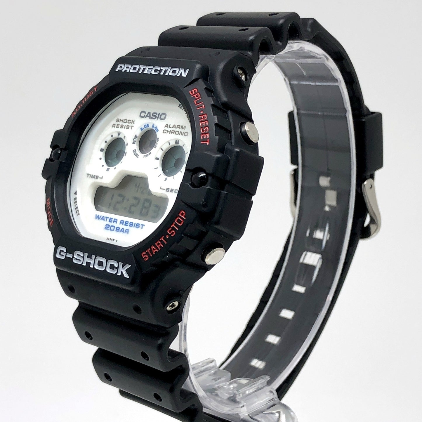 DW-5900C-7 初代3つ目モデル 日本限定カラー ホワイト