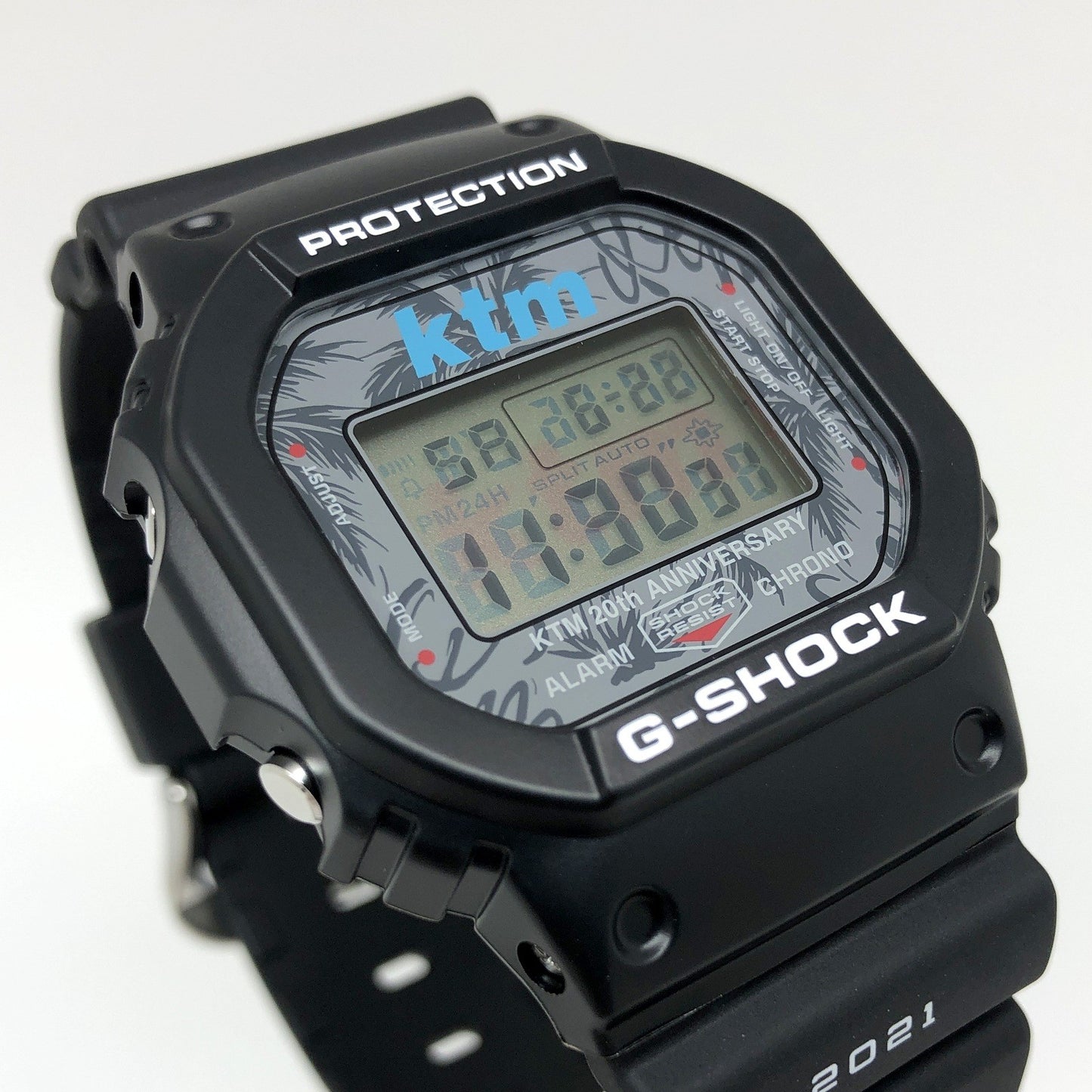 DW-5600