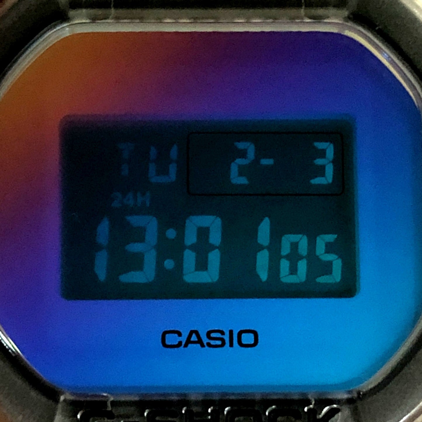 DW-5600SRS-7 イリデセントカラーシリーズ レインボー