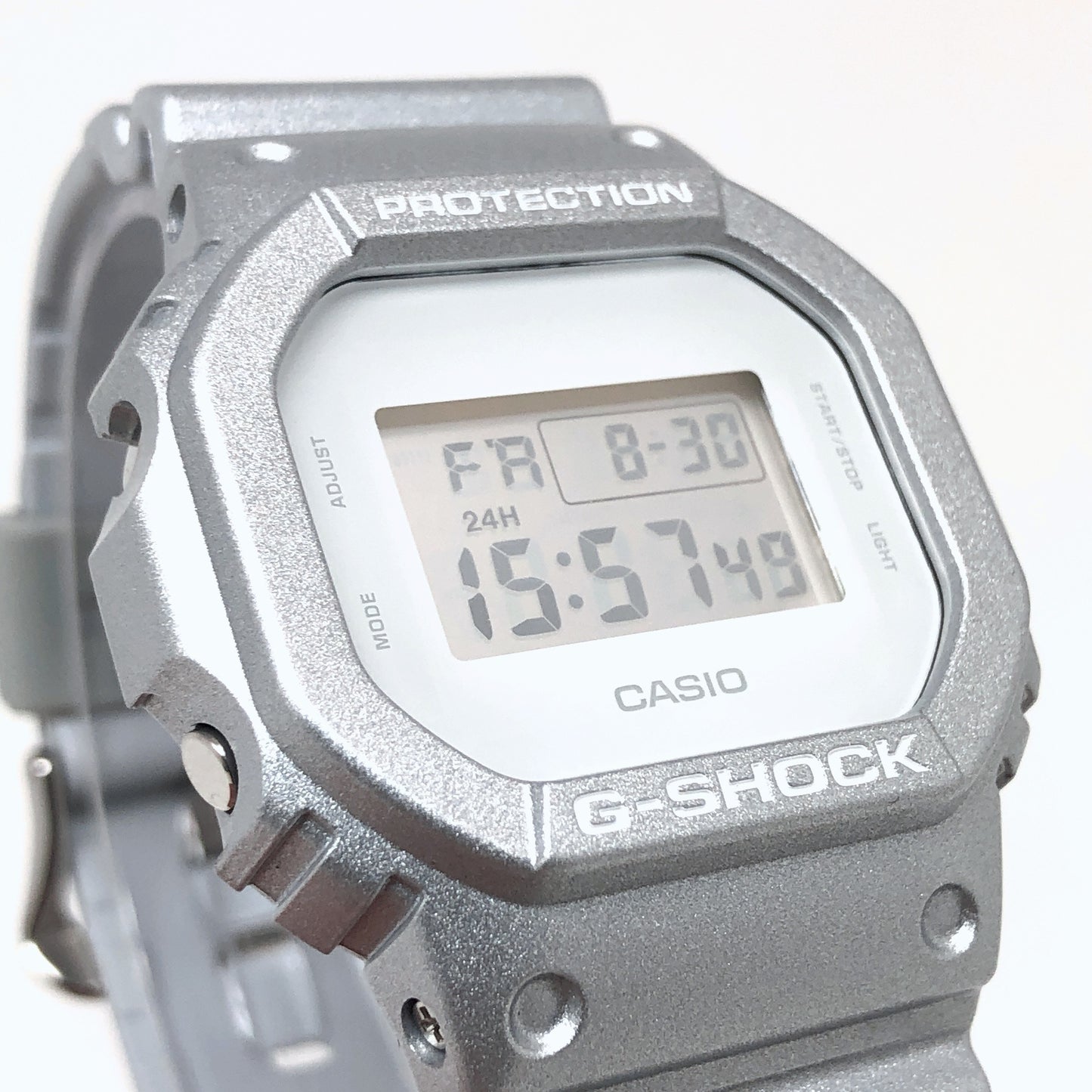 DW-5600SG-7 マットメタリックシリーズ