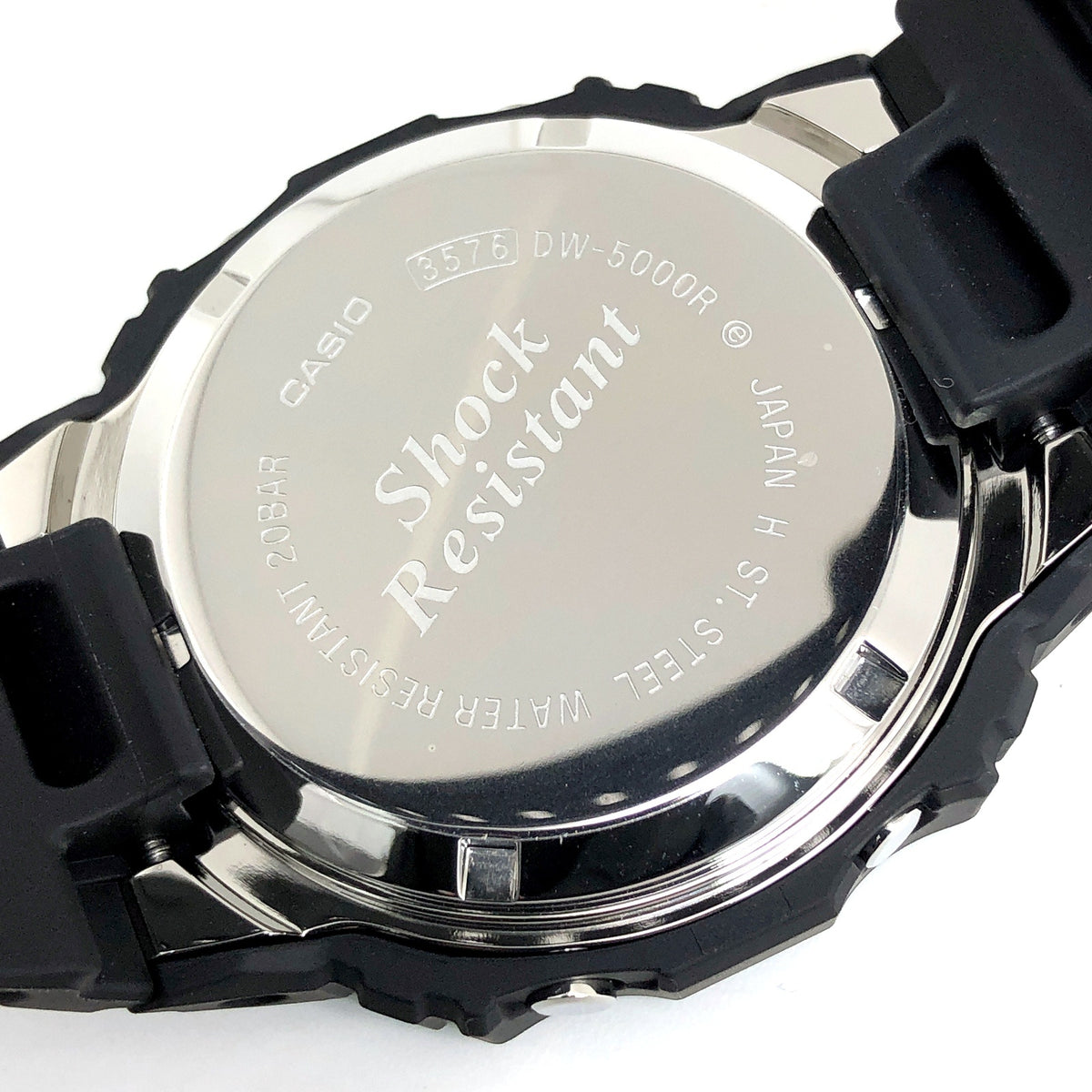 DW-5000R-1A 初代復刻 フラットベゼル採用モデル