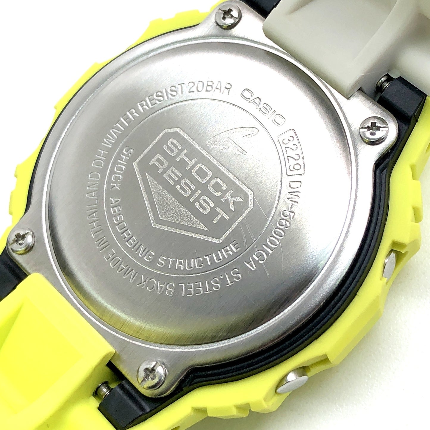 DW-5600TGA-9 TEAM G-SHOCK ライトニングボルト