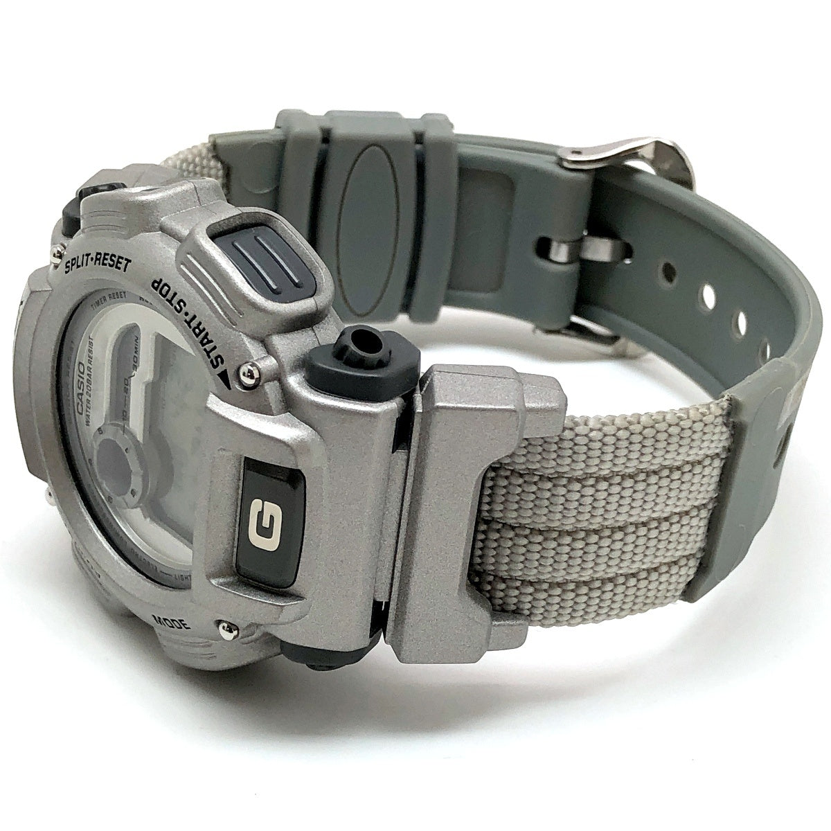 シュウG-SHOCK トリプルクラウン記念限定DW-9000AS-8BT DW-9000AS-8BT トリプルクラウン スポンサード 限定記念モデル