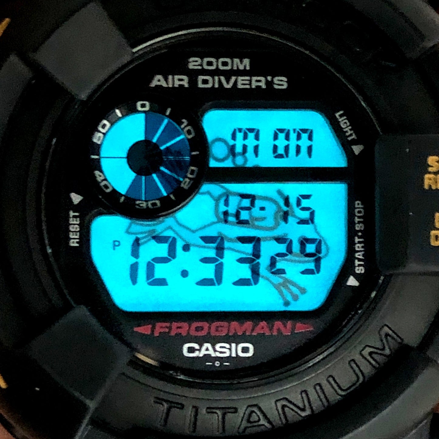 DW-8200Z-1T フロッグマン 初代イルクジカラー カスタム品