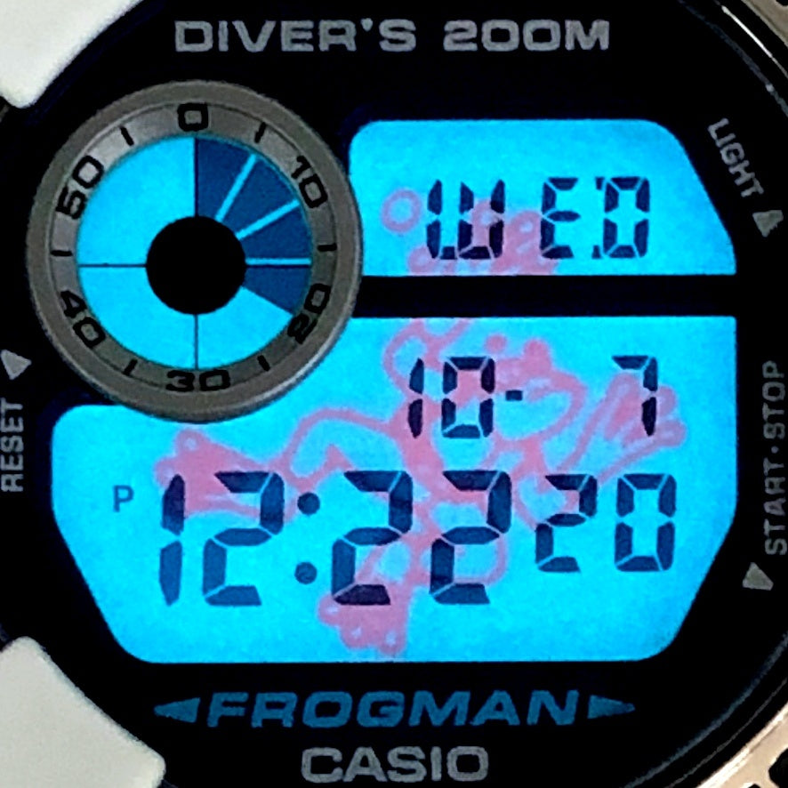 DW-8200LG-8 フロッグマン メンインホワイトグレー