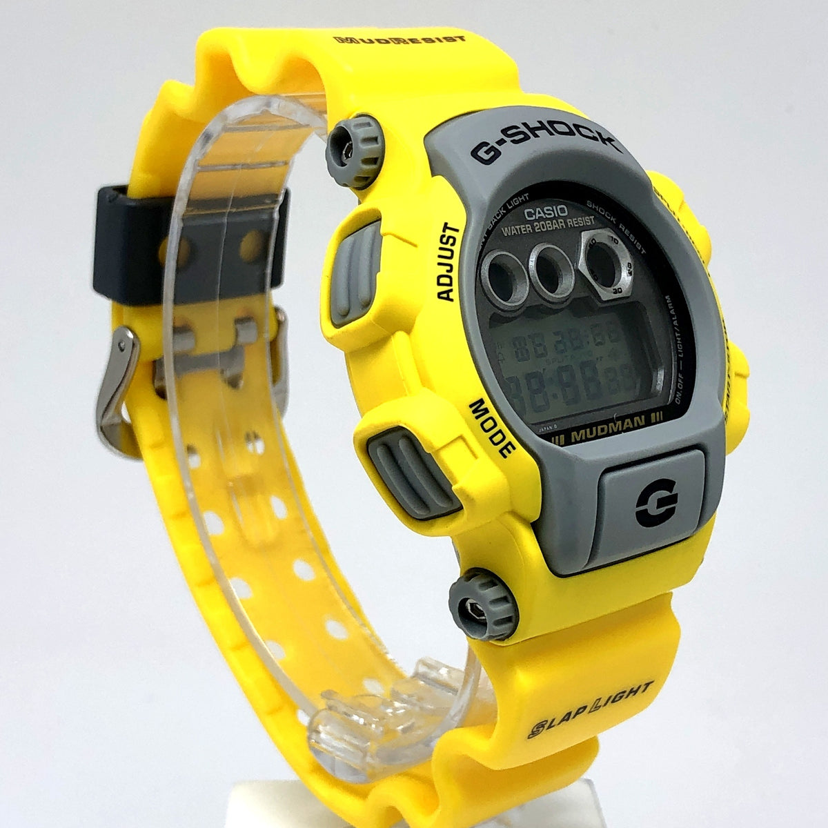 DW-8400Y-9T マッドマン メンインイエロー