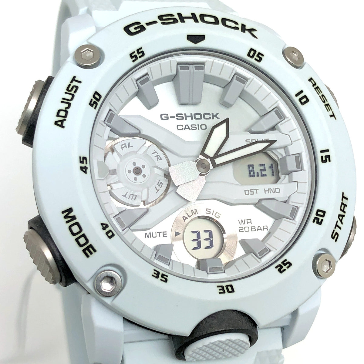 GA-2000S-7A GA-2000シリーズ モノトーン ホワイトグレー