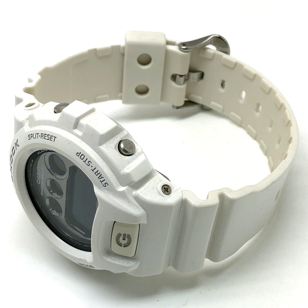 DW-6900NB-7 メタリックカラーズ ホワイト×シルバー