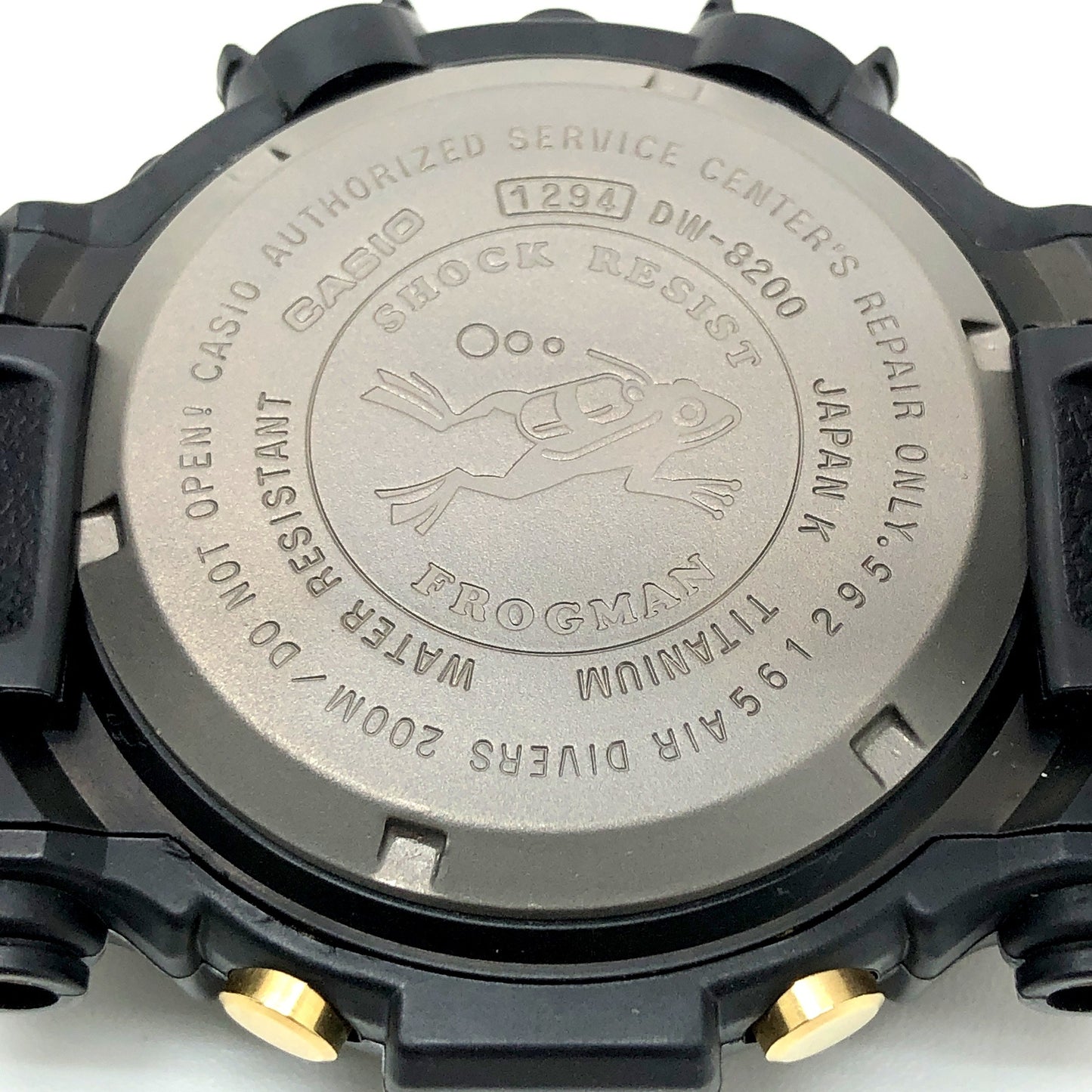 DW-8200B-9A ゴールドチタンフロッグマン 黒金蛙