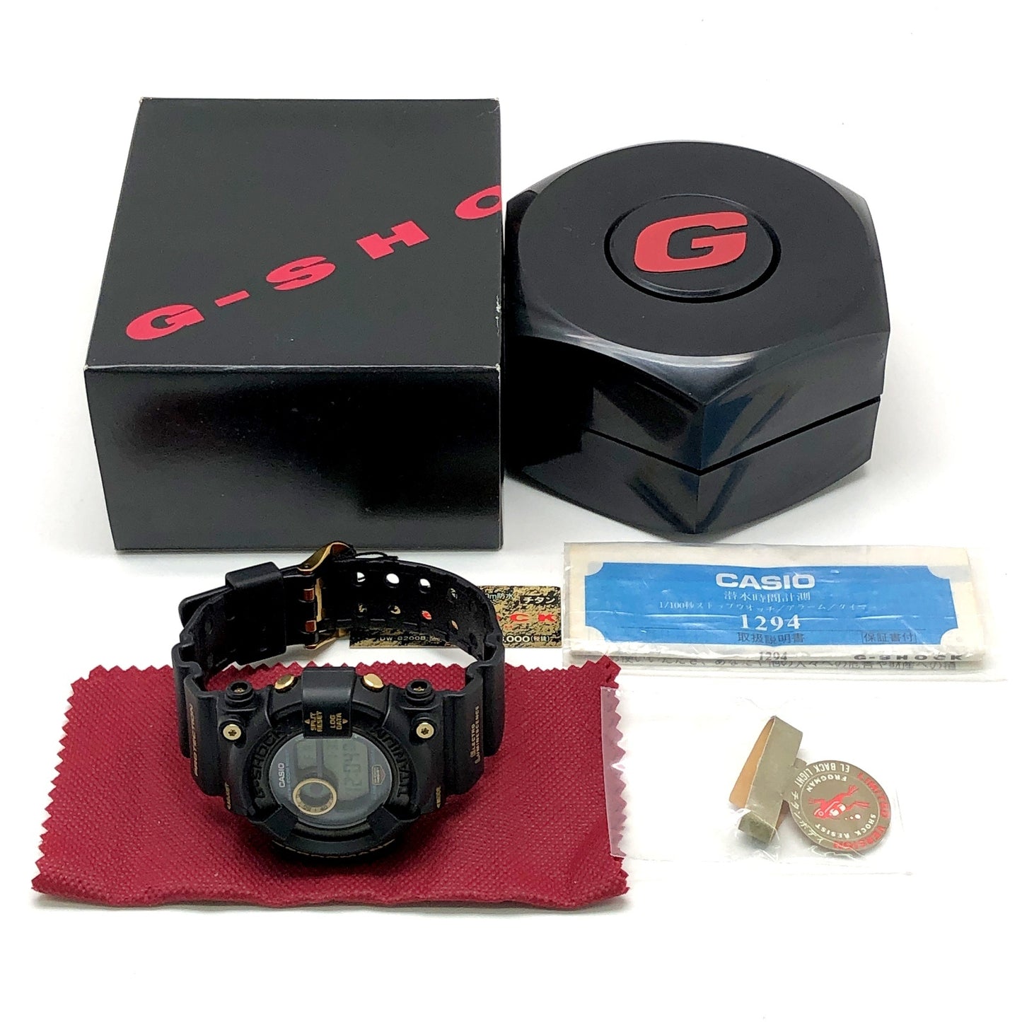 DW-8200B-9A ゴールドチタンフロッグマン 黒金蛙