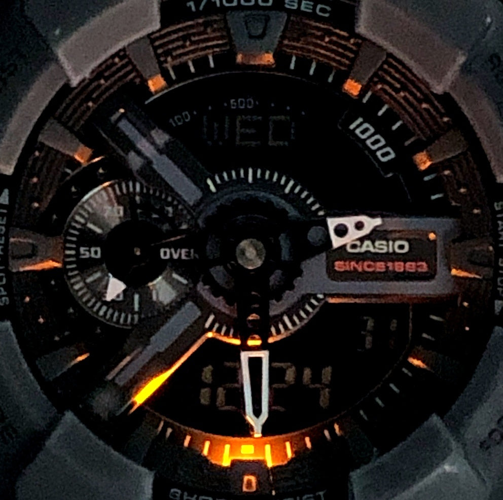 GA-135A-1A ビッグバンブラック Gショック35周年記念モデル