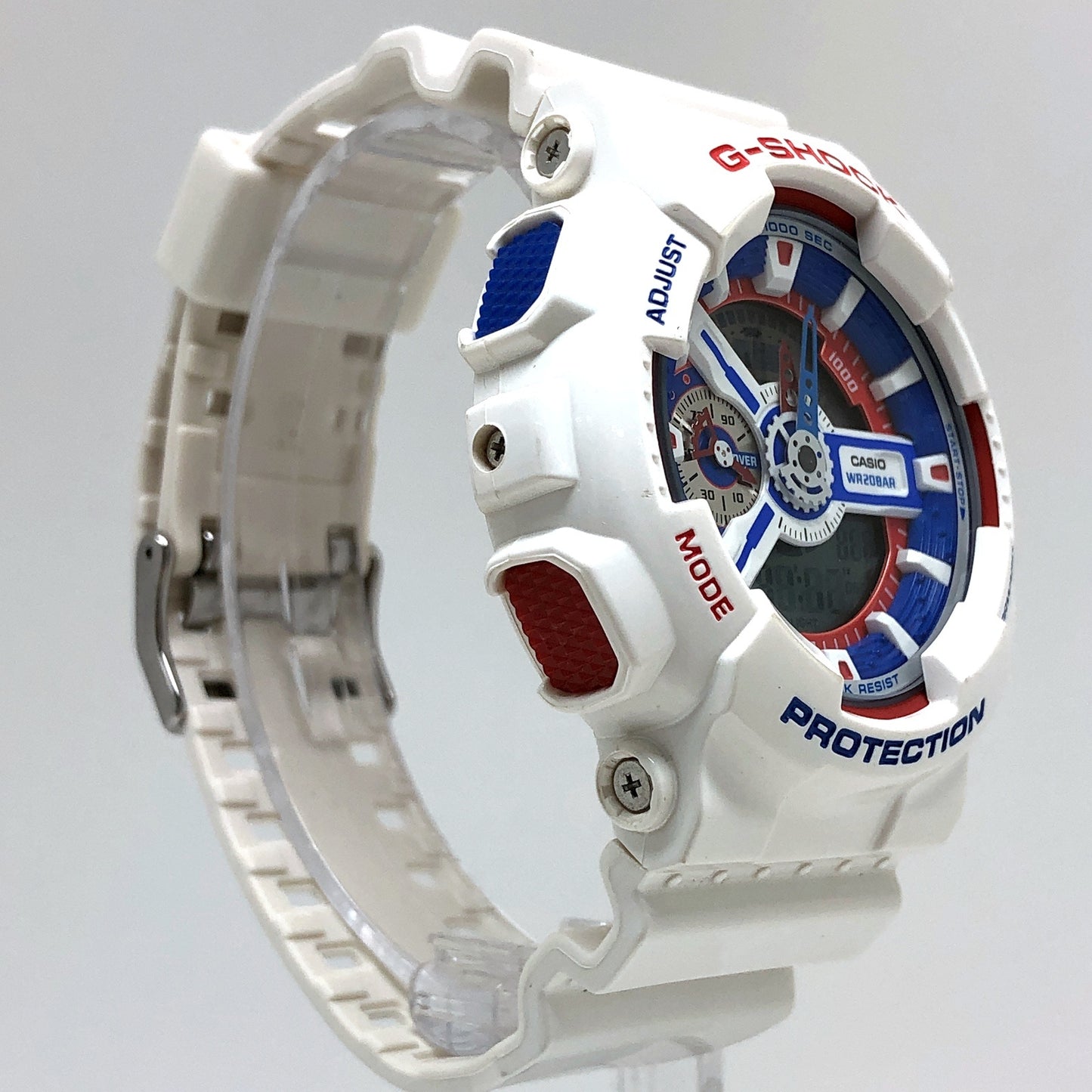 GA-110TR-7A ビッグケース ホワイトトリコロール