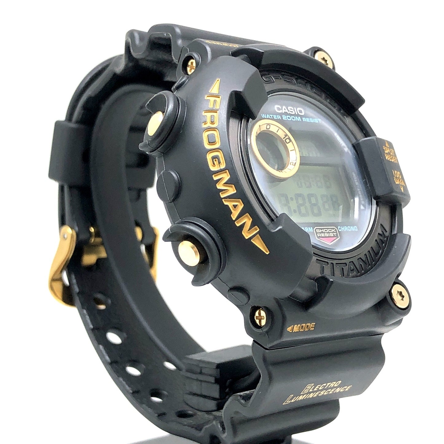 DW-8200B-9A ゴールドチタンフロッグマン 黒金蛙