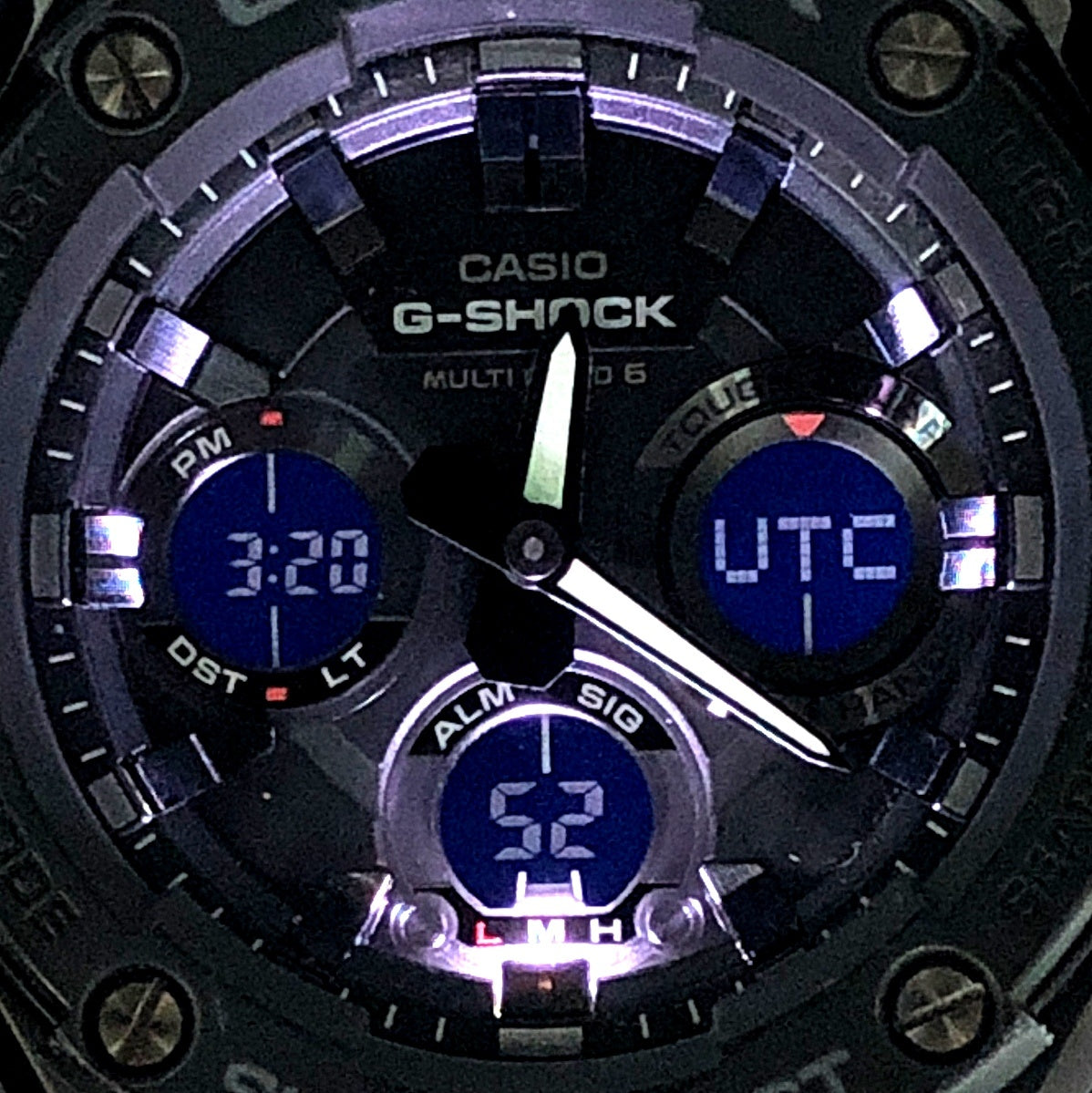 GST-W100G-1B G-STEEL 電波ソーラーモデル