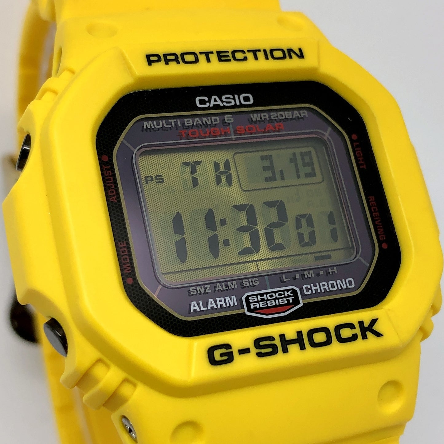 GW-M5630E-9 Gショック30周年記念 ライトニングイエロー