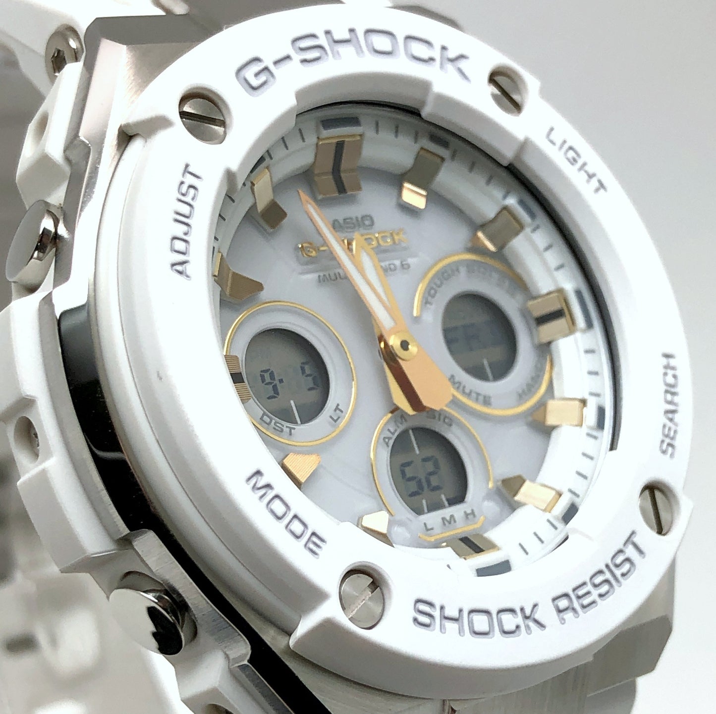 GST-W300-7A Gスチール メタル×樹脂バンド