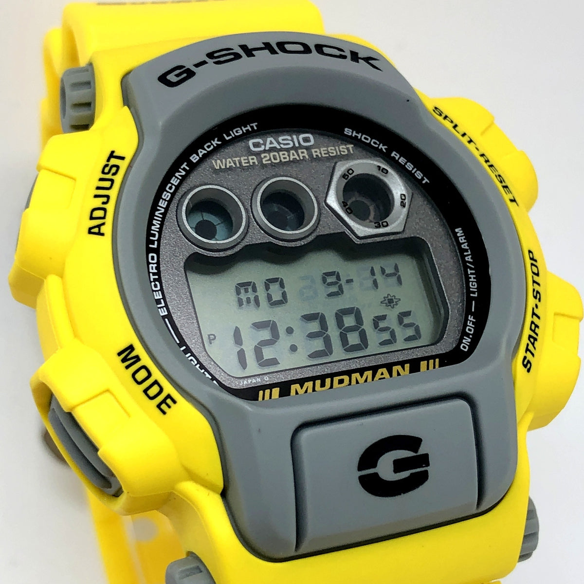 DW-8400Y-9T マッドマン メンインイエロー