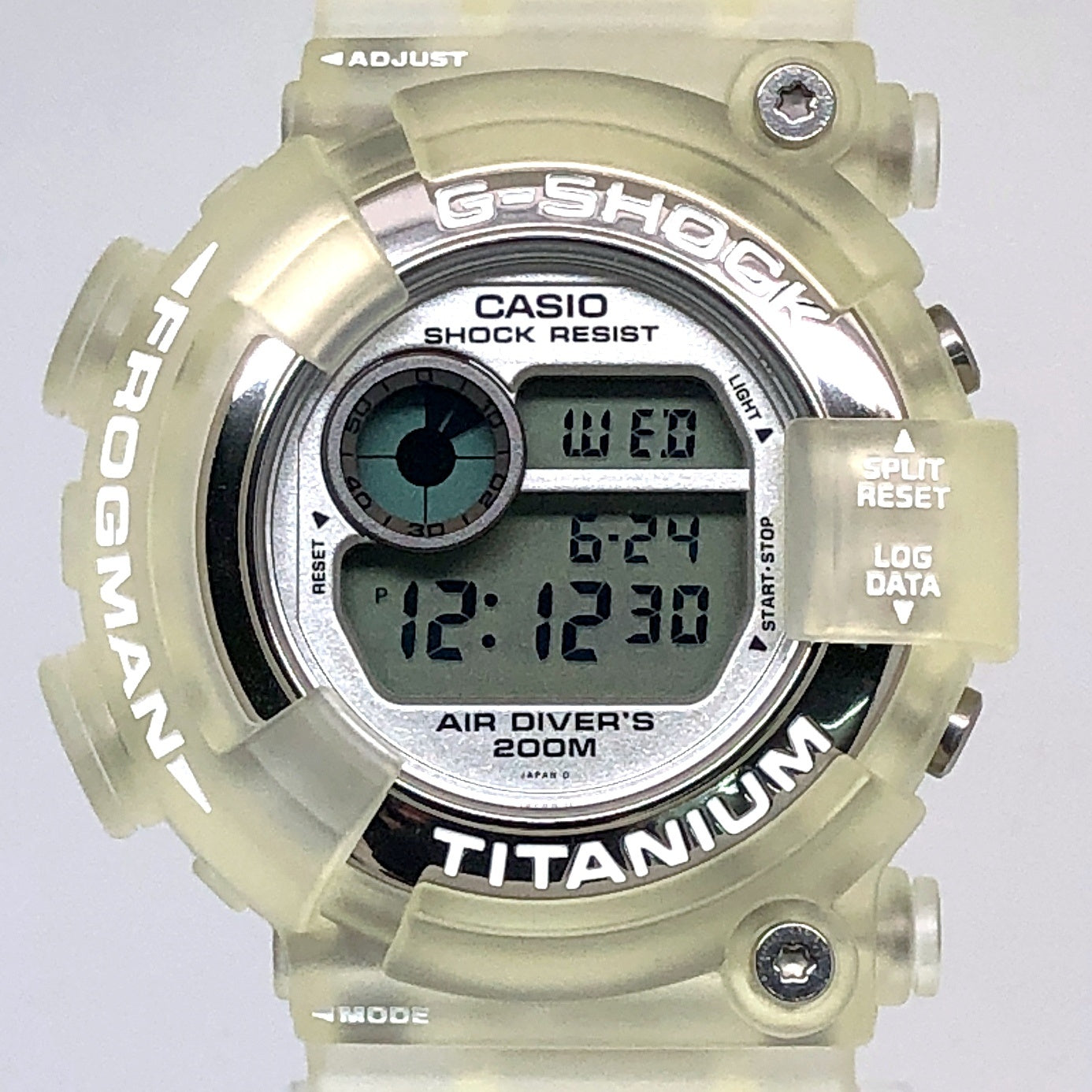 DW-8201WC-7T W.C.C.S. フロッグマン 白ロゴ トリプルマンタEL