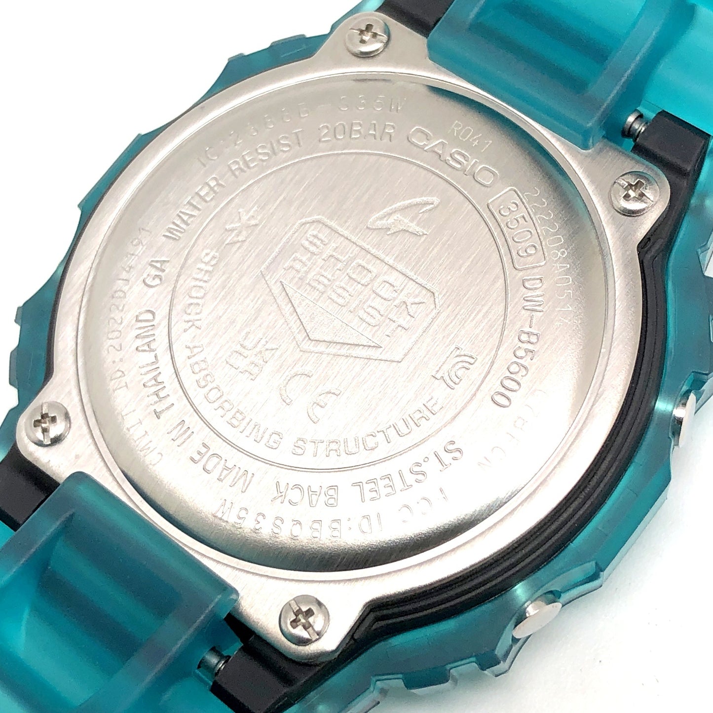 DW-B5600G-2 スケルトンカラー Bluetooth通信機能搭載