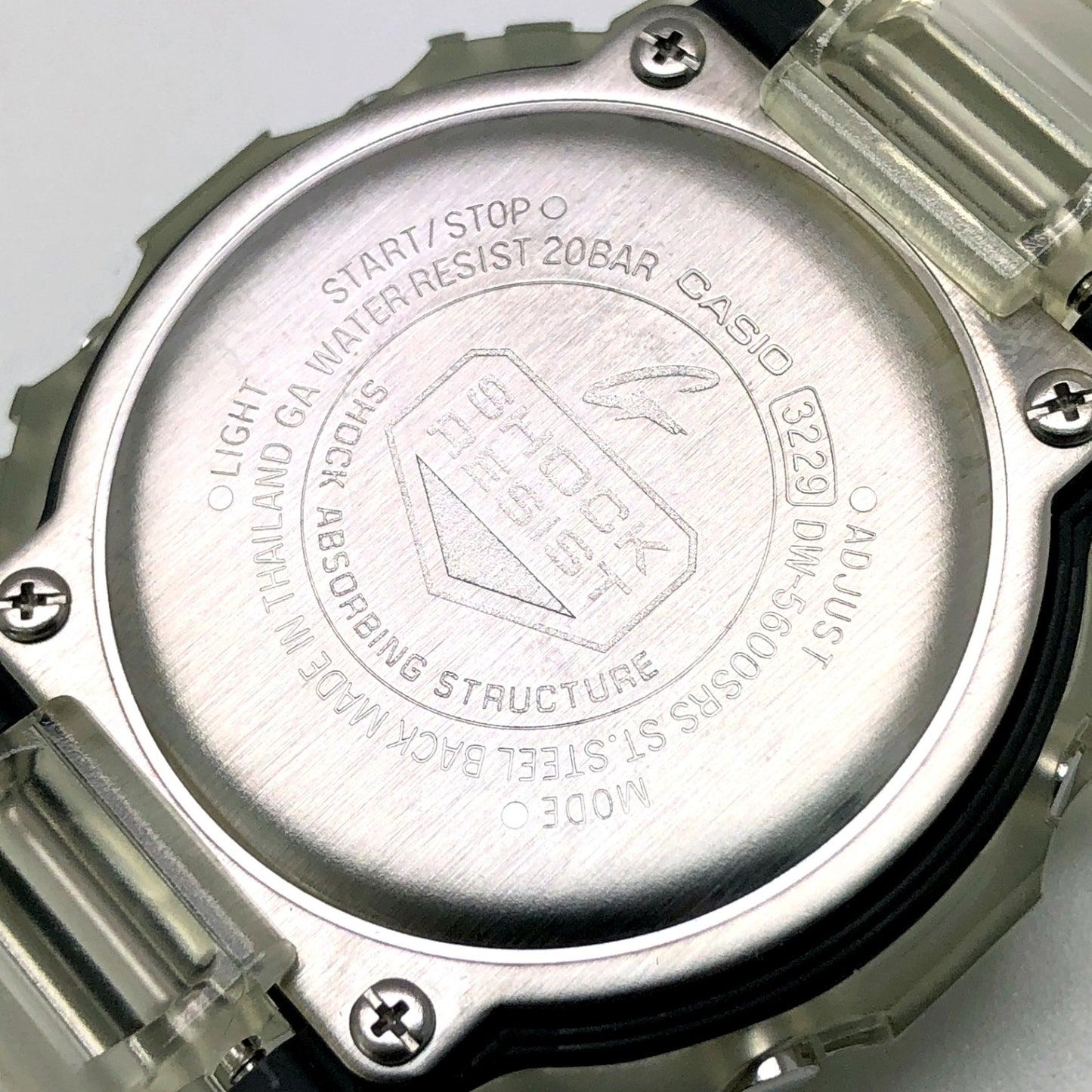 DW-5600SRS-7 イリデセントカラーシリーズ レインボー