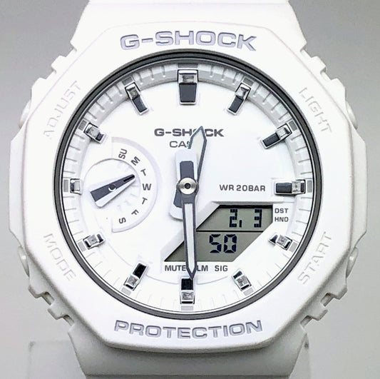 GMA-S2100-7A カシオーク ミッドサイズモデル ホワイト×ホワイト