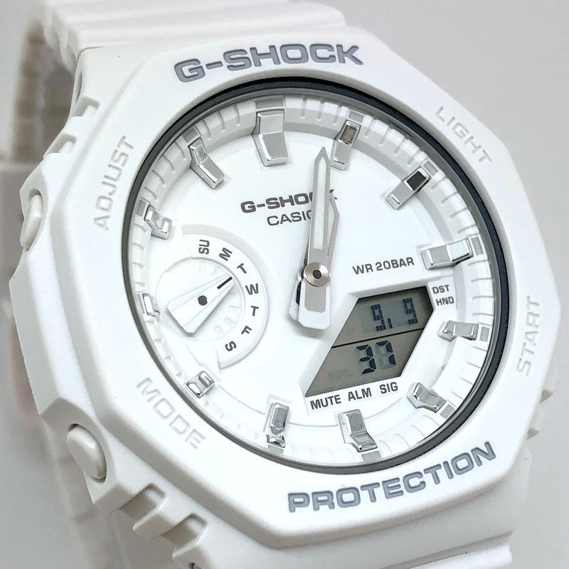 GMA-S2100-7A カシオーク ミッドサイズモデル ホワイト×ホワイト