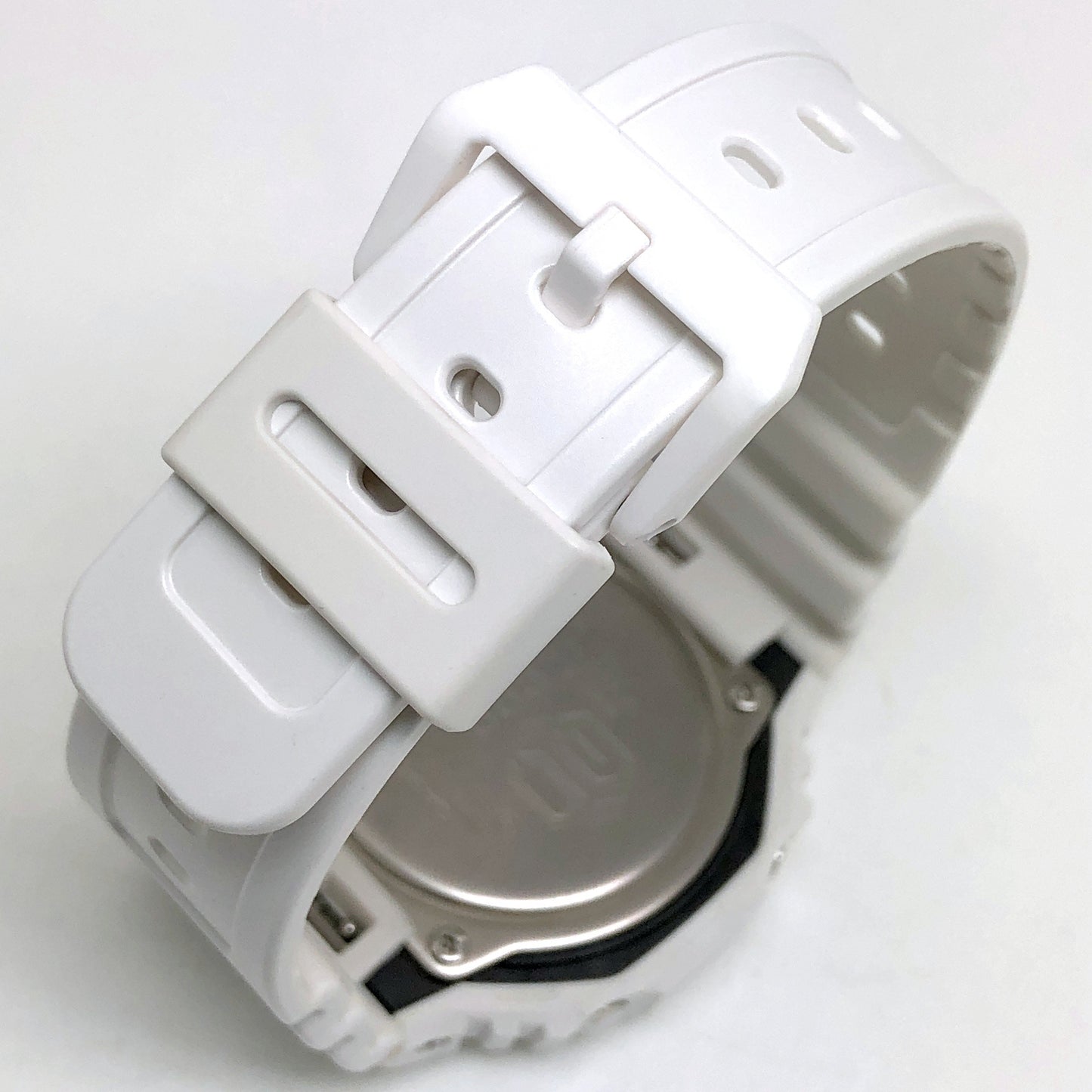 GA-2100-7A オクタゴン カシオーク ホワイト×ブラック