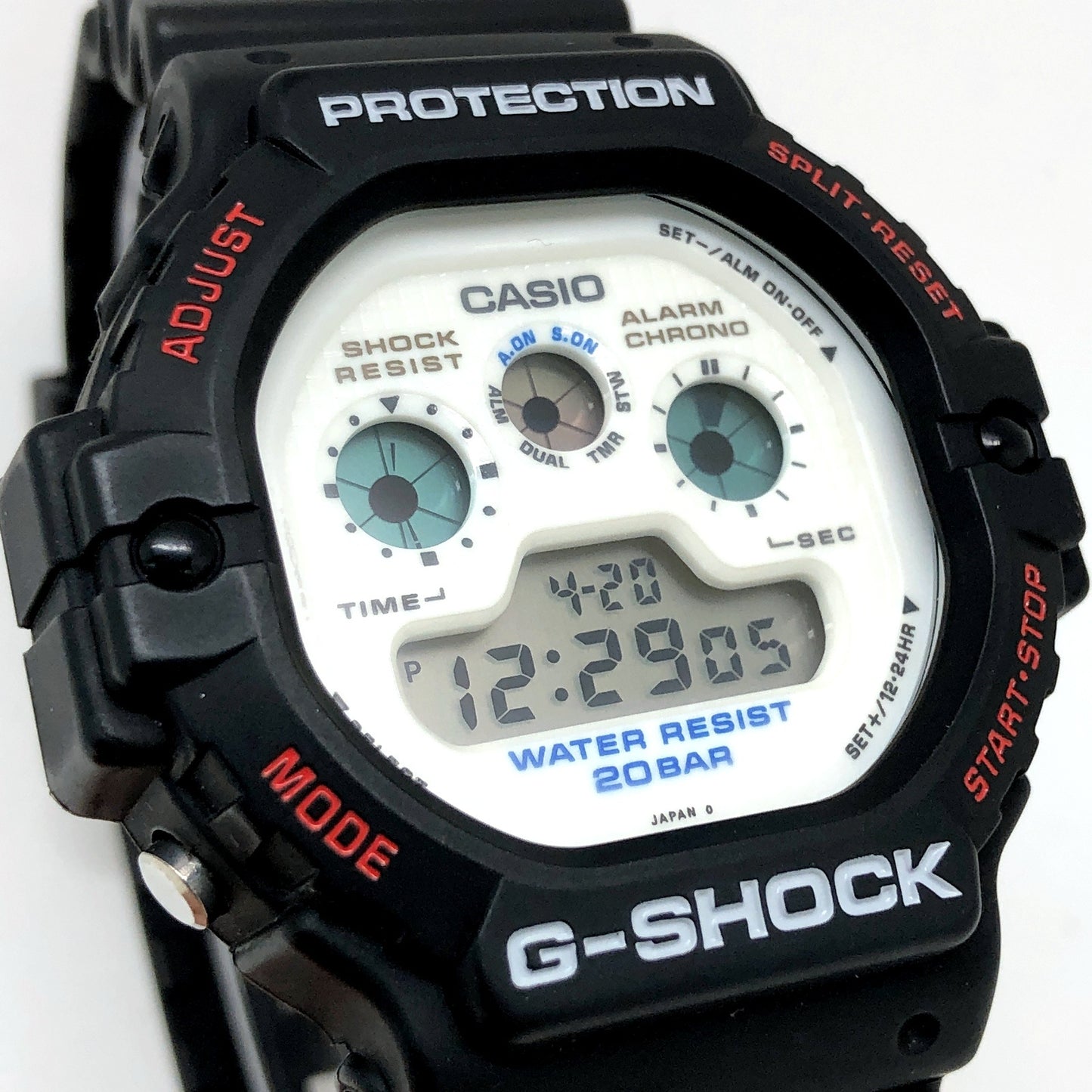 DW-5900C-7 初代3つ目モデル 日本限定カラー ホワイト