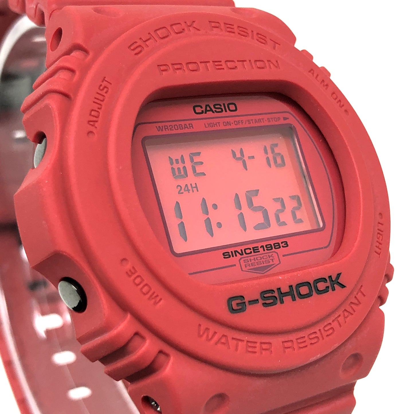 DW-5735C-4 Gショック35周年記念モデル レッドアウト
