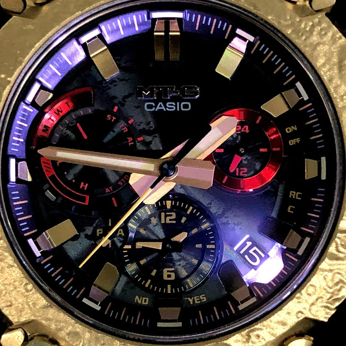 MTG-B3000CX-9A MT-G 月の兎 月面イメージ