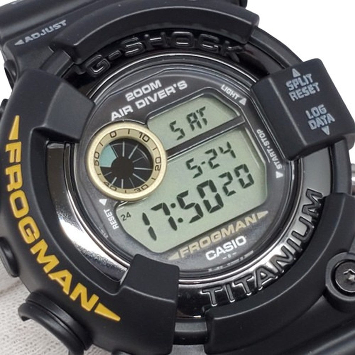 DW-8200BMU-1T