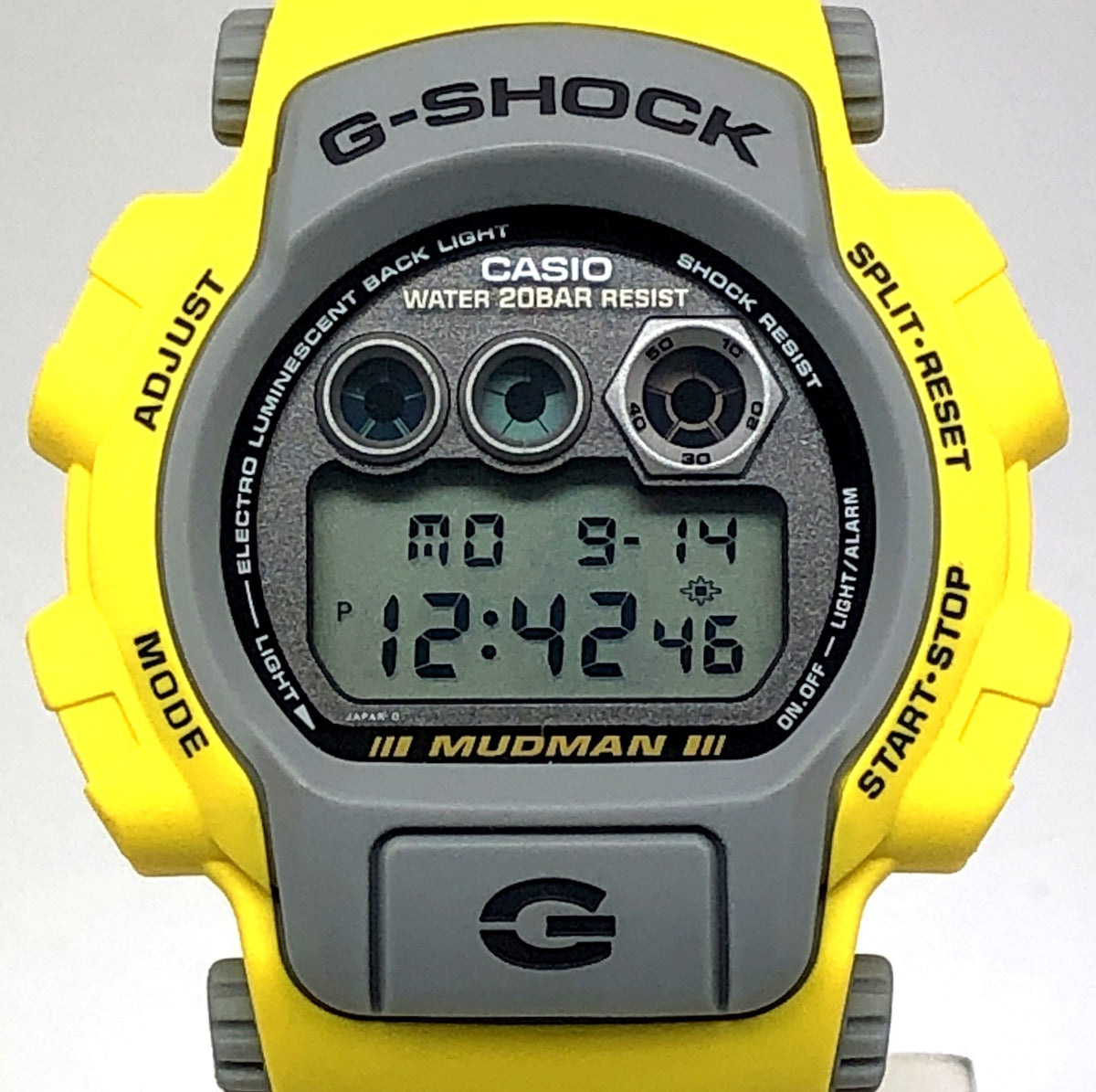 DW-8400Y-9T マッドマン メンインイエロー