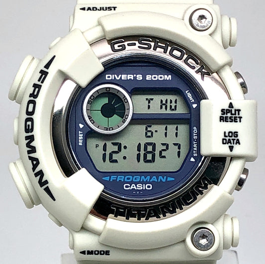 DW-8200LG-8 フロッグマン メンインホワイトグレー
