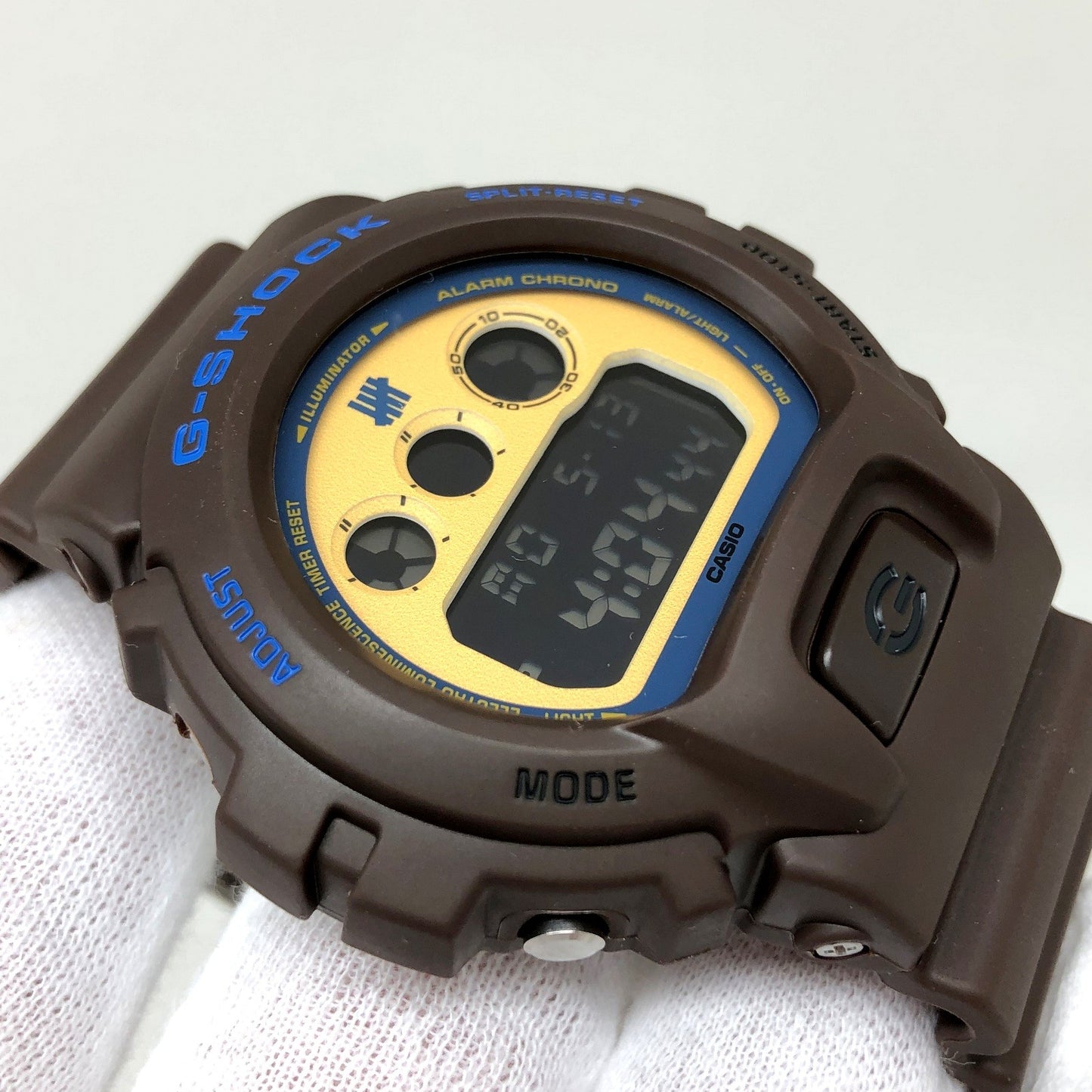 DW-6900UDR23-5