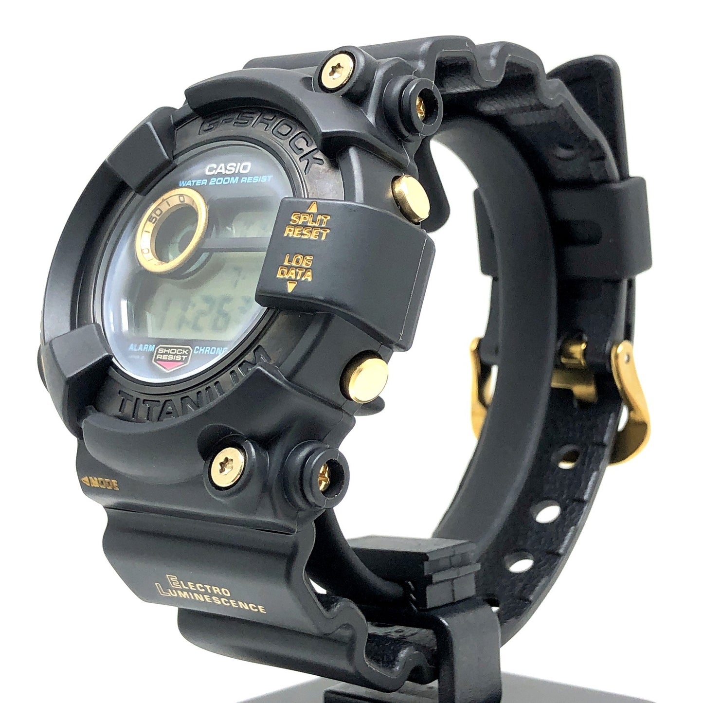DW-8200B-9A ゴールドチタンフロッグマン 黒金蛙