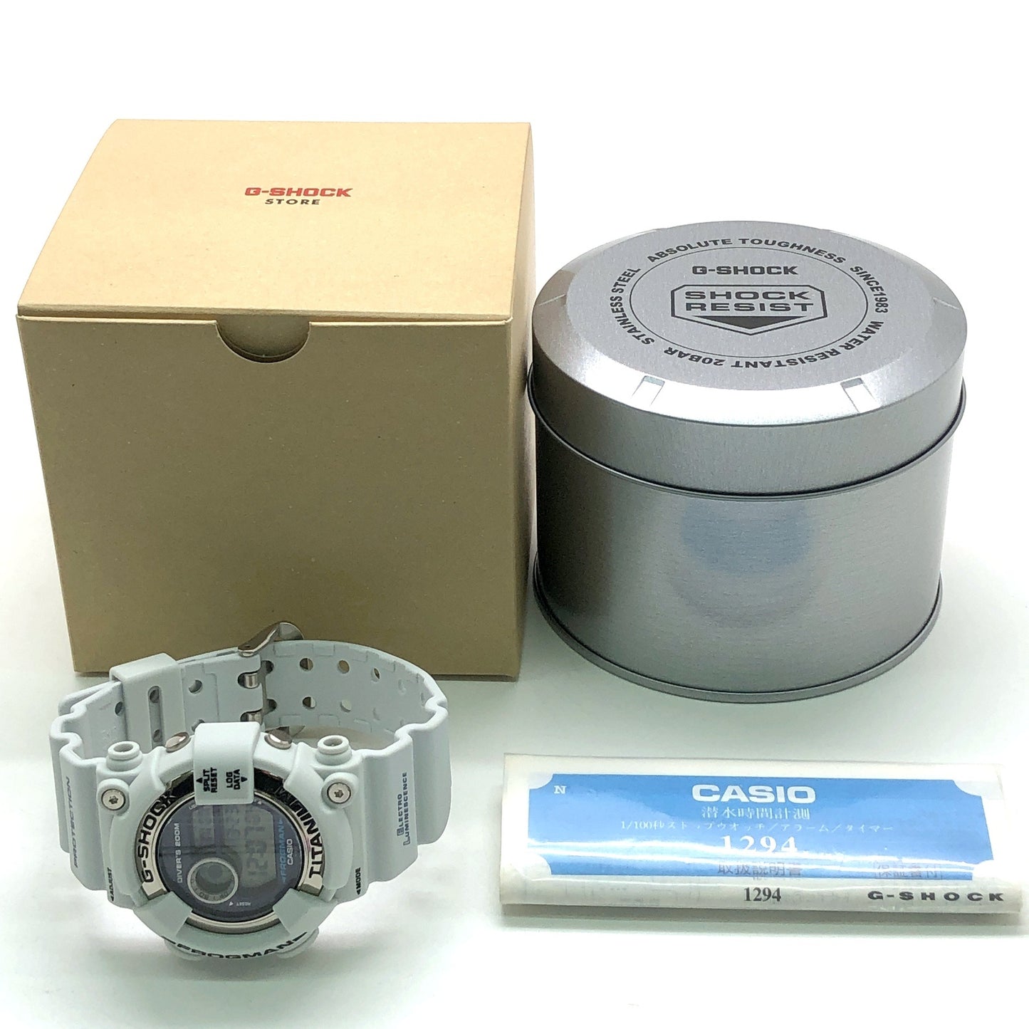 DW-8200LG-8 フロッグマン メンインホワイトグレー