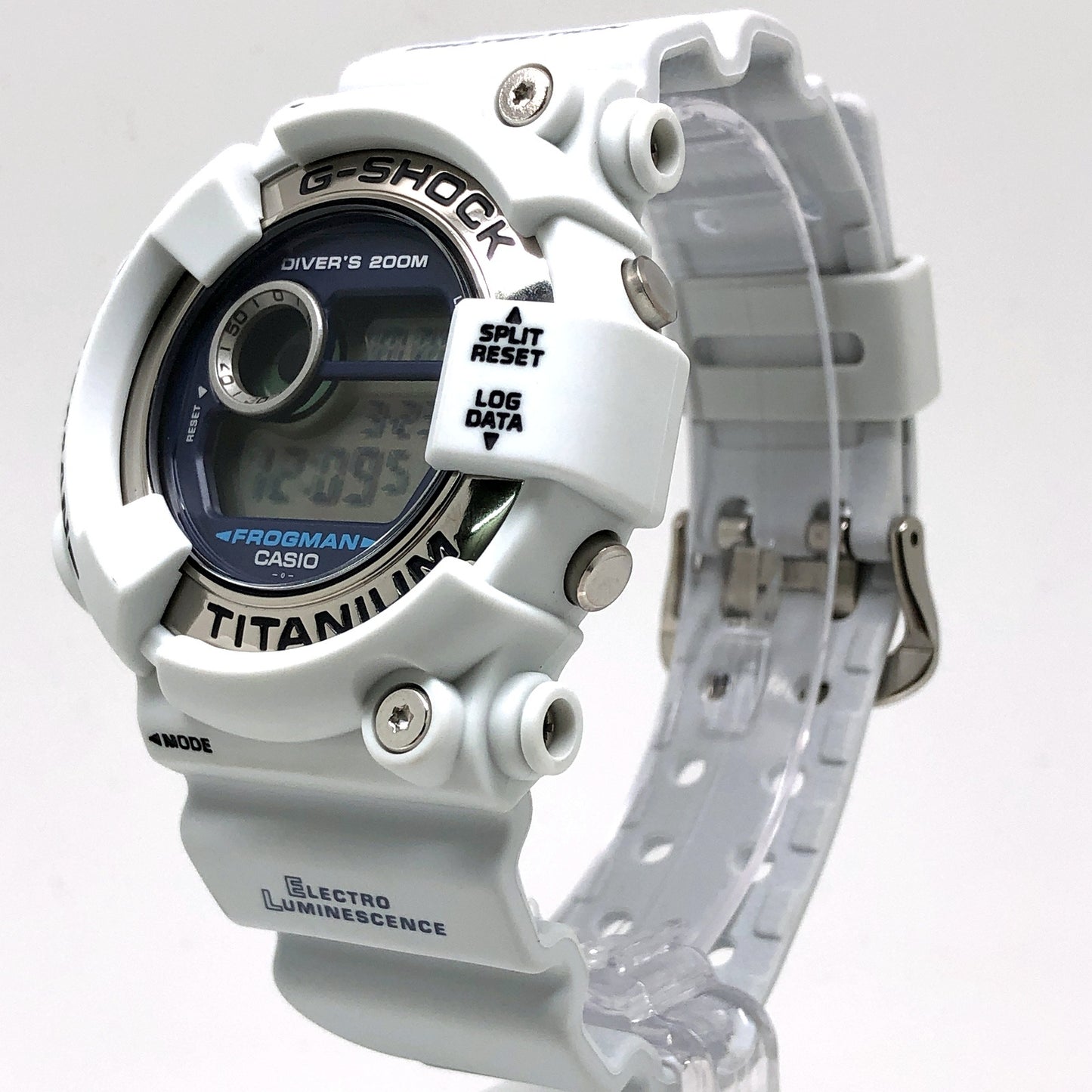 DW-8200LG-8 フロッグマン メンインホワイトグレー