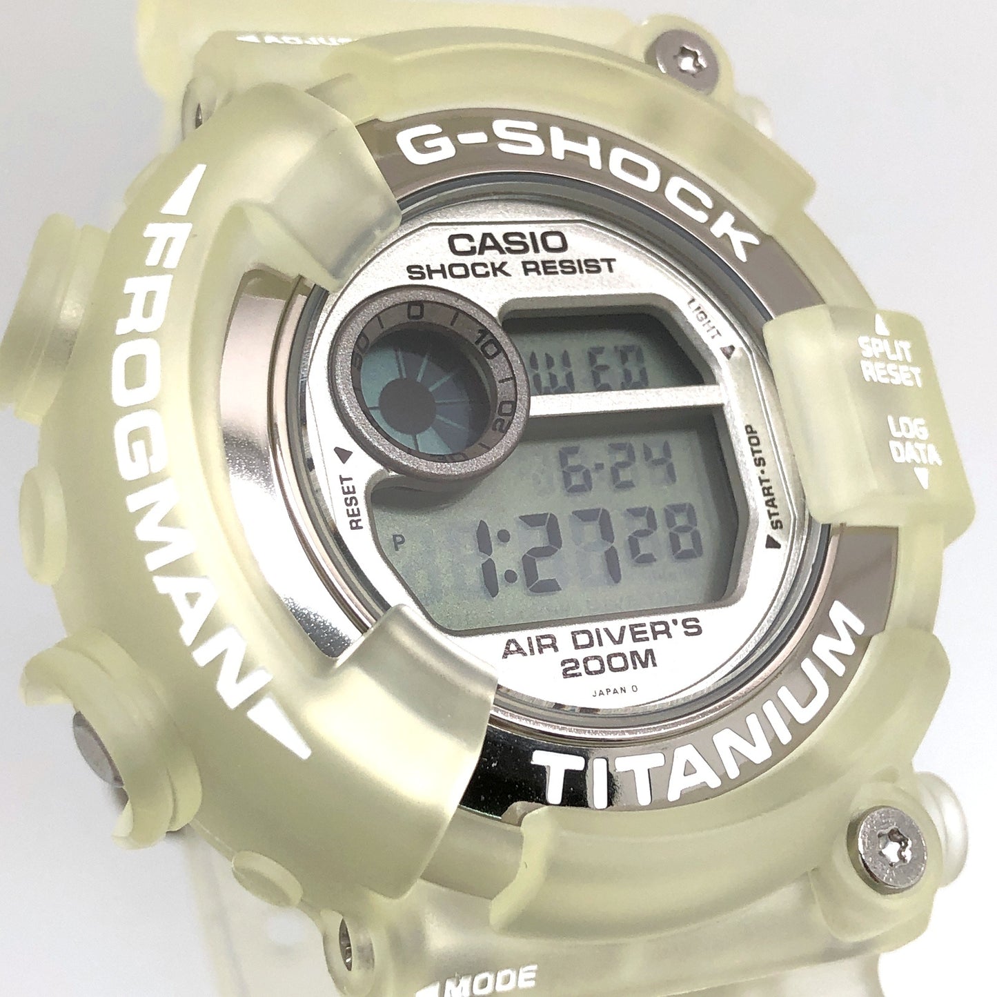DW-8201WC-7T W.C.C.S. フロッグマン 白ロゴ トリプルマンタEL