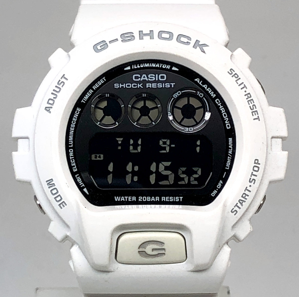 DW-6900NB-7 メタリックカラーズ ホワイト×シルバー
